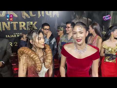 PERTARUNGAN AULIA SARAH VERSUS ADINDA THOMAS DI FILM SOSOK KETIGA LINTRIK - CUAP CUAP