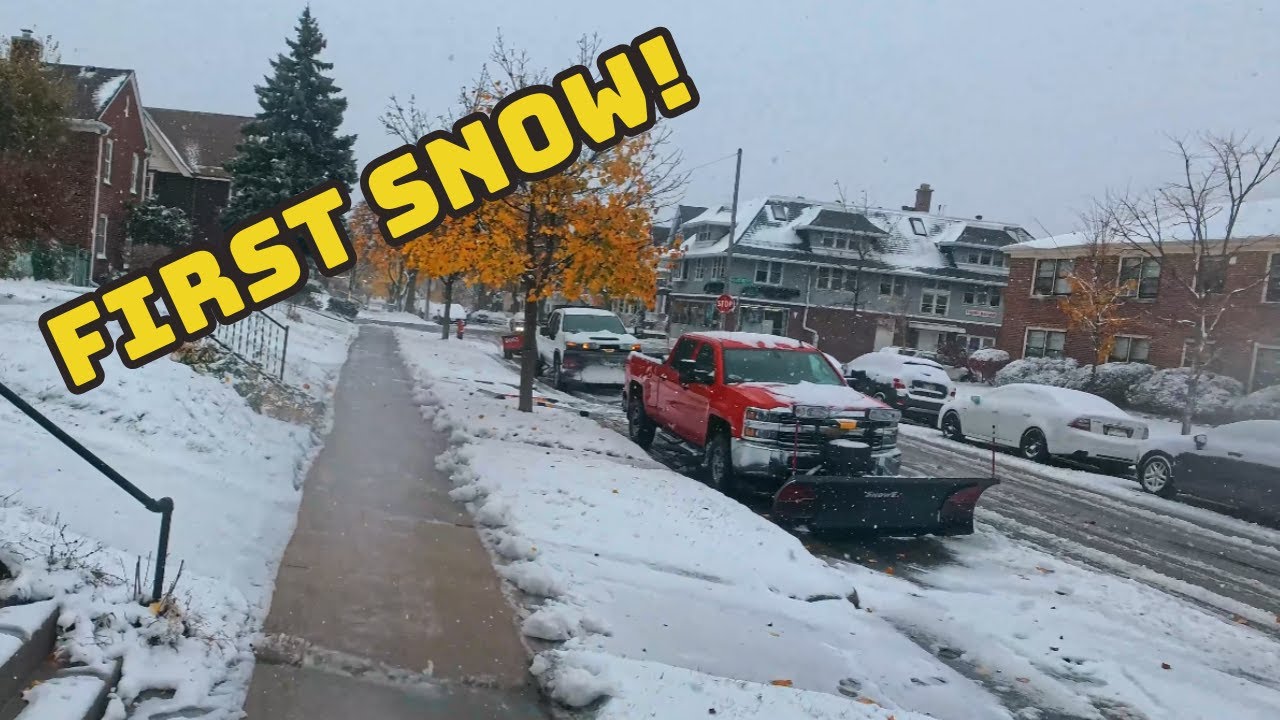First Snow Removal of the 2024-2025 Season | Wisconsin Winter Begins ...