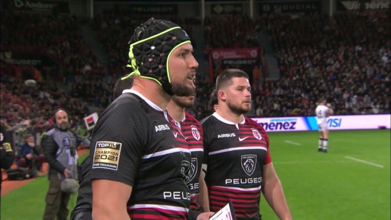 Bigflo Et Oli Allez Le Stade Toulousain TOP 14 - J21: L'entrée du banc 5 étoiles du Stade Toulousain - YouTube