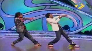 Dharmesh and Prince SHOCKING DANCE BATTLE - Dance India Dance Season 2