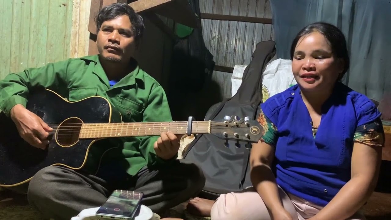 Ở Ayong tuan hiam ro koi kao dih adoh jrai Amị bôt mơ ak// siusamtv.