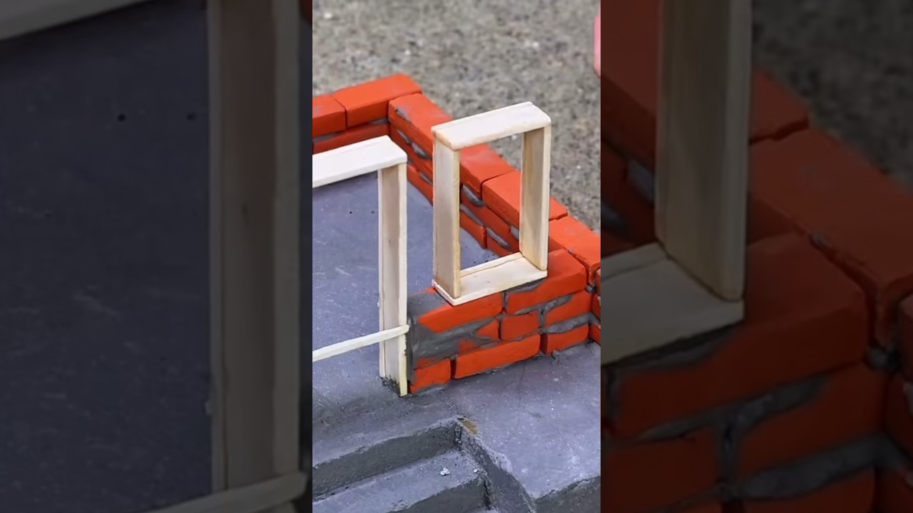 Build a TINY House With MINI BRICKS 