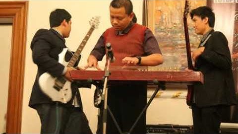 KAREMBONG KAYAS.wmv