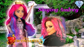 Evil Audrey Singing Doll New Descendants 3 Song Queen of Mean