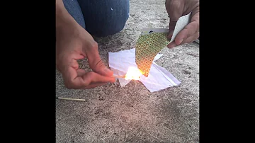 How can you tell if a fabric is cotton?
