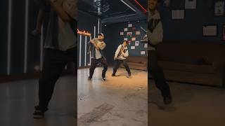 Download Lagu Tu chale - Arjit Singh, Shreya ghoshal | Dance cover | Dance with Vikas #shortdancevideo #dance MP3 Download Lagu Tu chale - Arjit Singh, Shreya ghoshal | Dance cover | Dance with Vikas #shortdancevideo #dance MP3