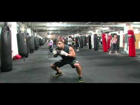 Kickboxing Heavy Bag Workout - v10 - Bob & Weave - Power Striking