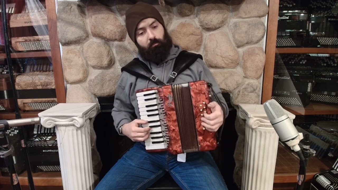 7241 - Red Pearl Sonola Rivoli Piano Accordion LM 25 12 $499 - YouTube