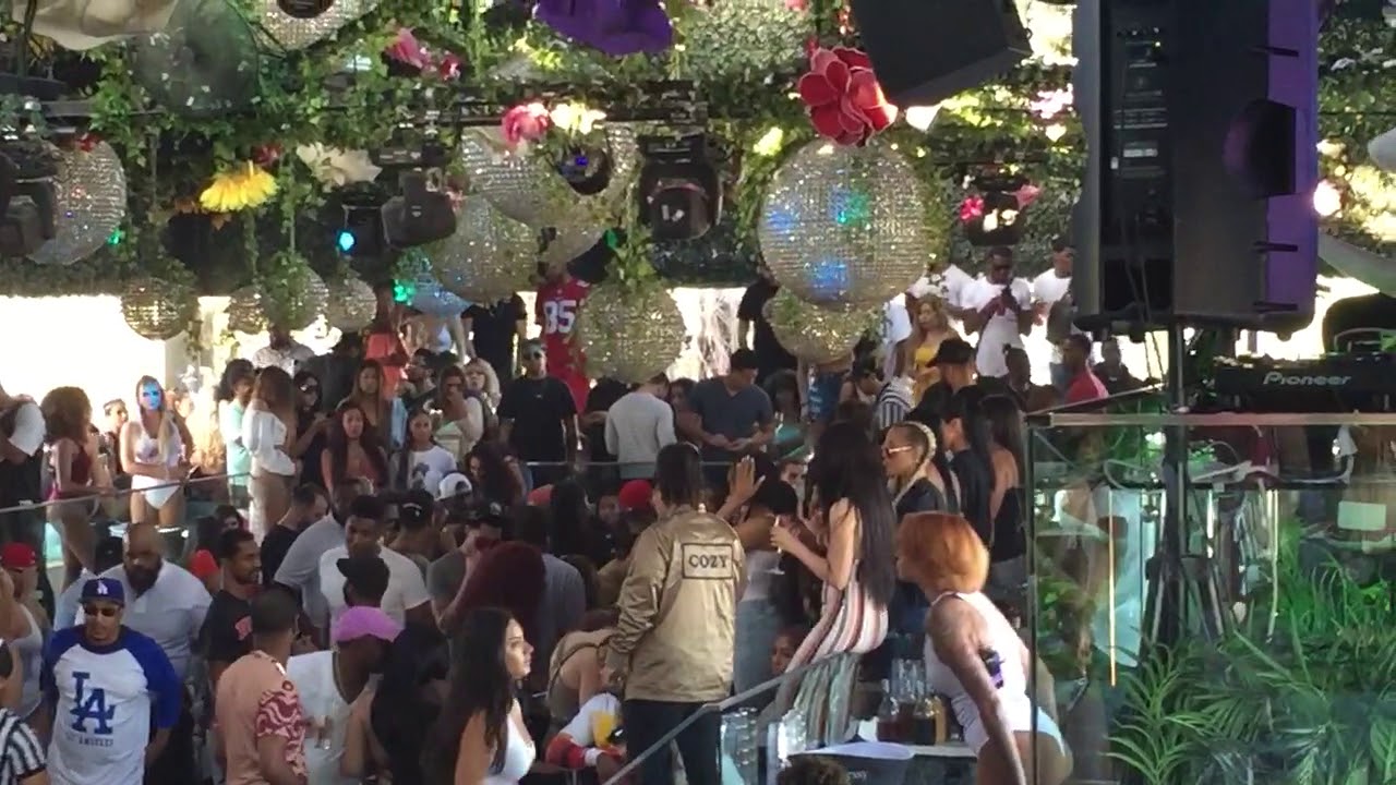 Anderson Paak "Bubblin" at Penthouse Day Party pt.2