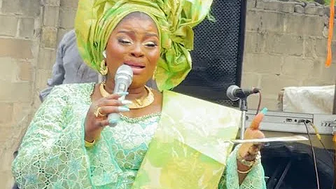 Heartbreaking! Actress Bimbo Thomas Breaks Down In Tears While Talking About Her Late Mother