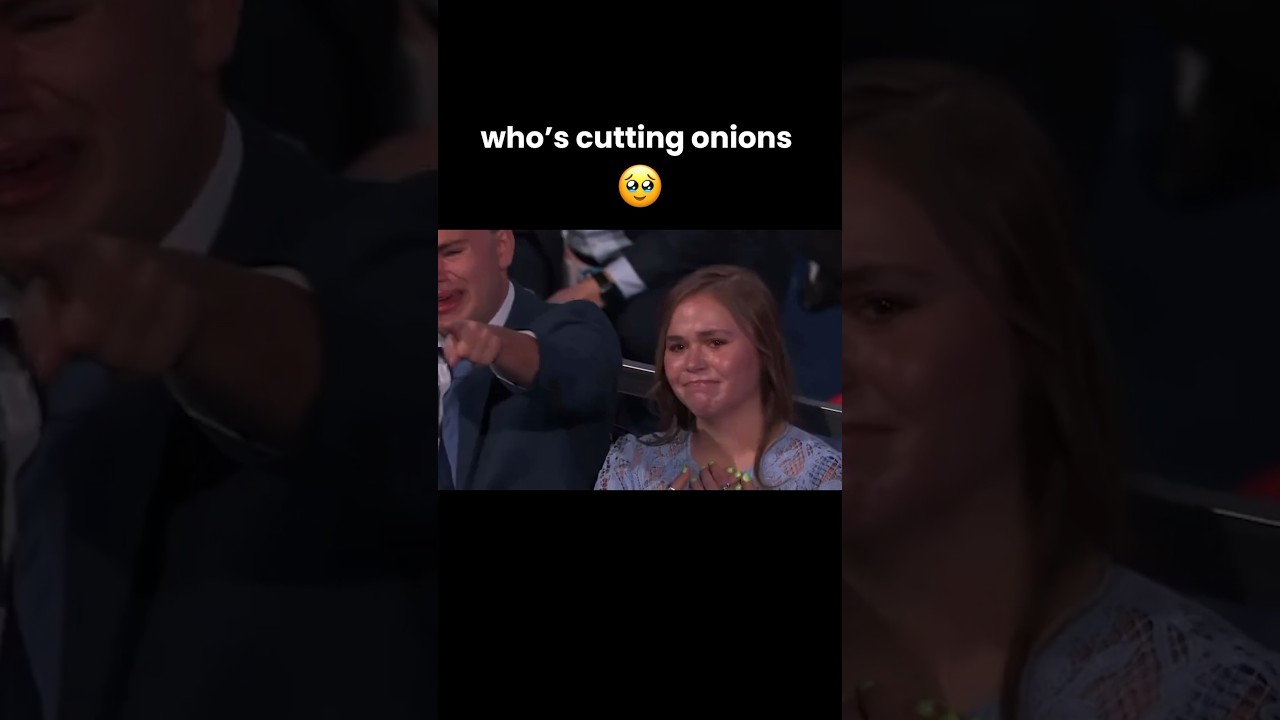 EMOTIONAL Moment Between Tim Walz and His Kids During Dem Convention 🥹