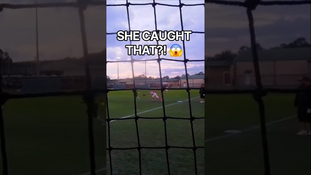 Everyone Thought It Was a Hit… DOUBLE PLAY! 🥎#Softball #DoublePlay #SoftballHighlights #FirstBase