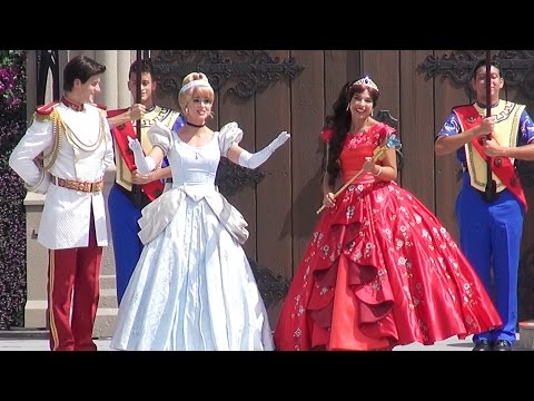 Vidéo: Elena D'Avalor, Première Princesse Latina, Accueillie à Disney World