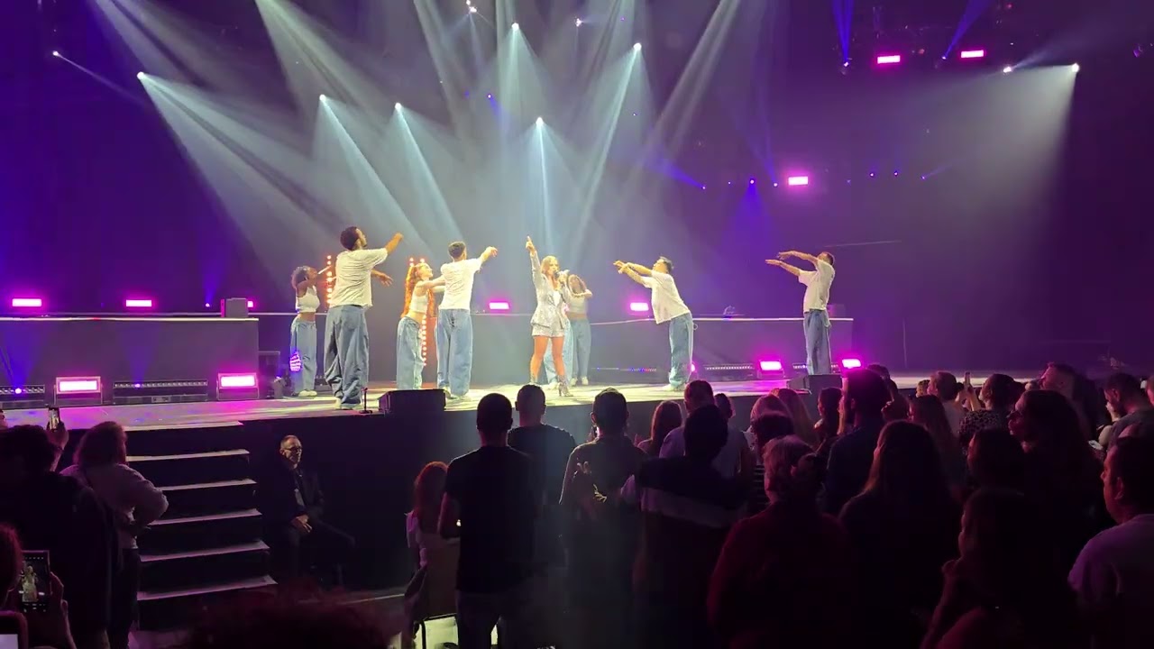 Alizée - Moi... Lolita - I Gotta Feeling La Tournée at the Zénith in Lille 2024 September 26