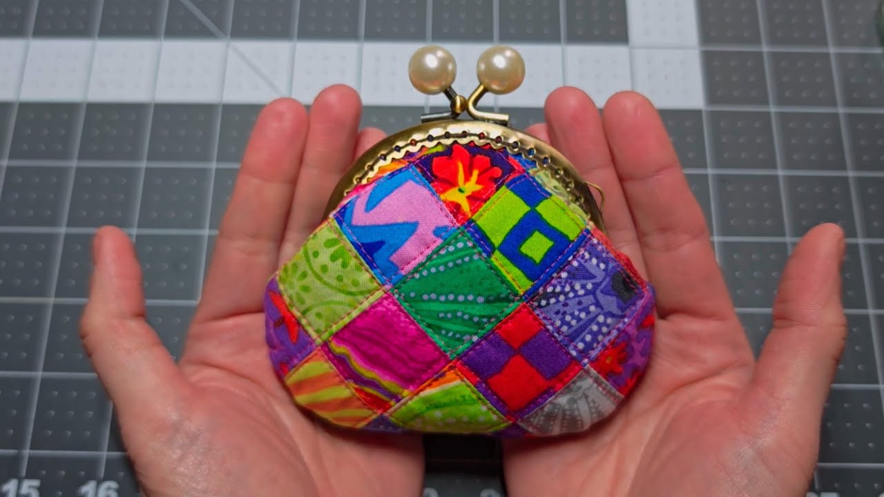 Patchwork frame clasp kiss lock coins purse /fermoir rétro métallique porte-monnaie /quilt 