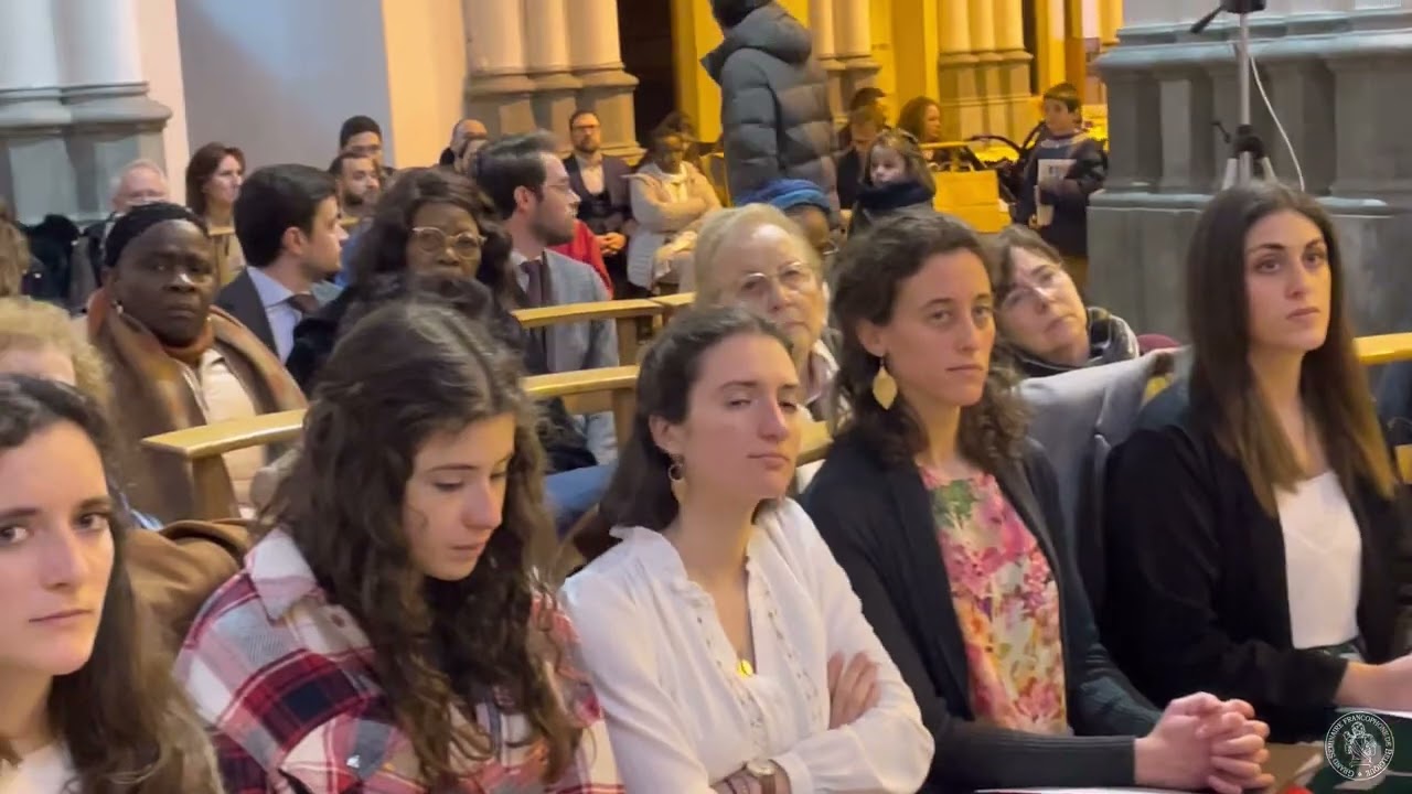 Ordination diaconale d’Andrés BUSTAMANTE par Mgr Luc TerlindenÉglise Sainte-Croix Ixelles 30 mars 25