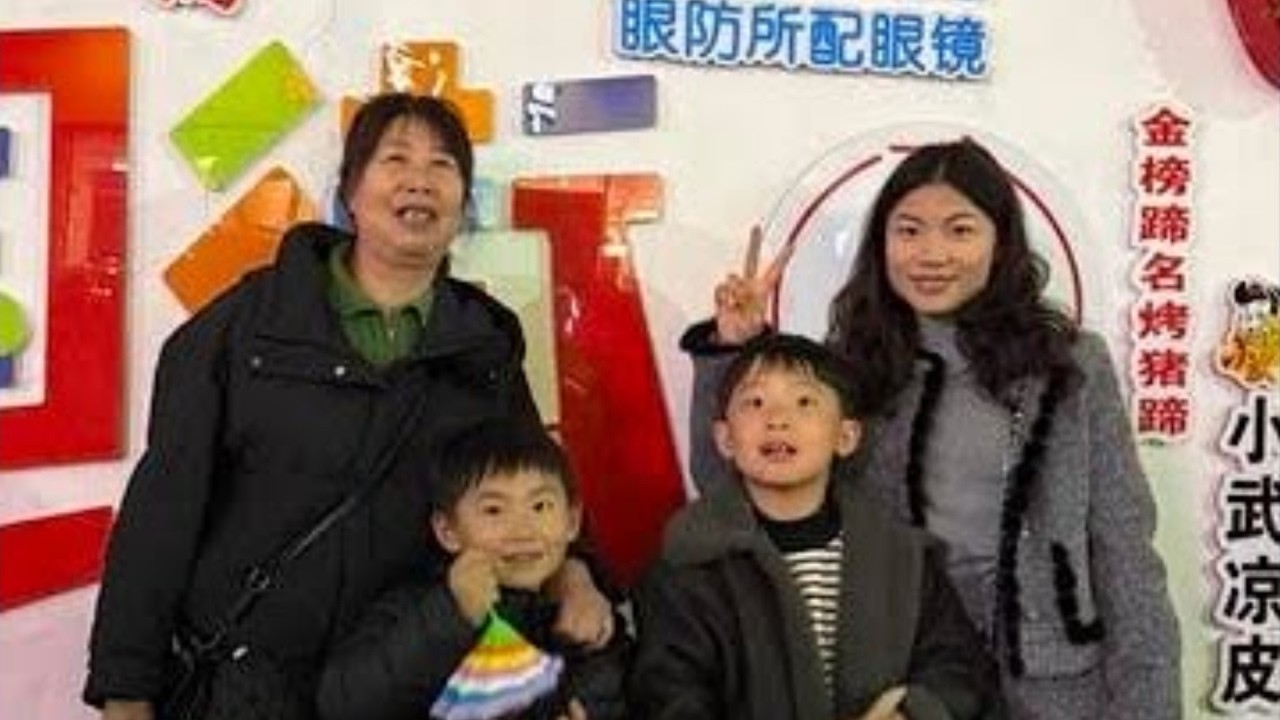 带诺诺言言来徐州啦，到处都是美食看的孩子直流口水！#科大讯飞AI学习机T90Pro#抖音商城超级品牌日