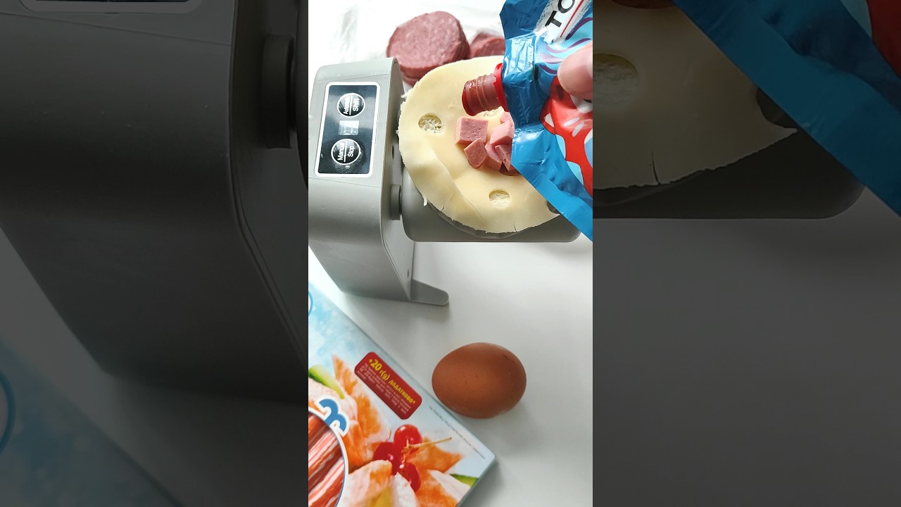 Automatic dumpling maker for those who is not good at folding dumplings!