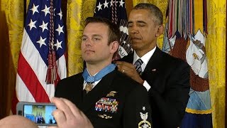 Navy Seal awarded Medal of Honor