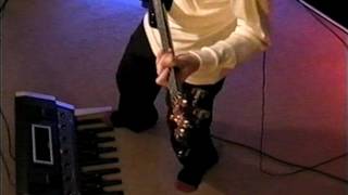 RUSH - Emotion Detector  Bass Cover : Wal Mk. 1, Moog Taurus Pedals screenshot 4
