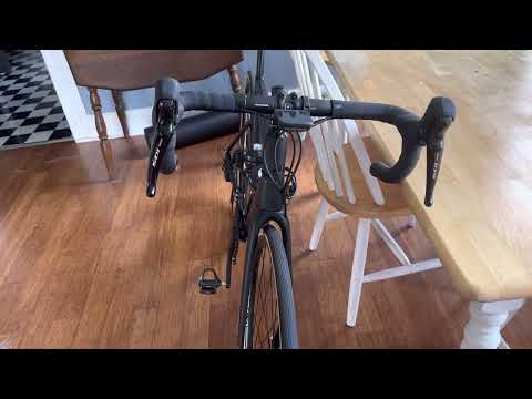 Video: Cannondale CAAD13 105 Disc recenzija