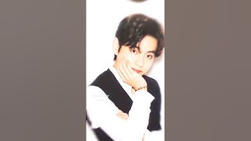 OUR FAVORITE BTS V 💕😘 NEW KIM TAEHYUNG SHORT STATUS VIDEO 💫😇 @smartboyamit #bts #btsarmy #shorts