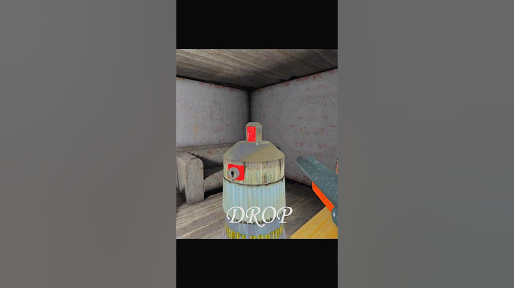 robot ke chakkar me spider mar diya #granny #grannygame #grannykill #shorts