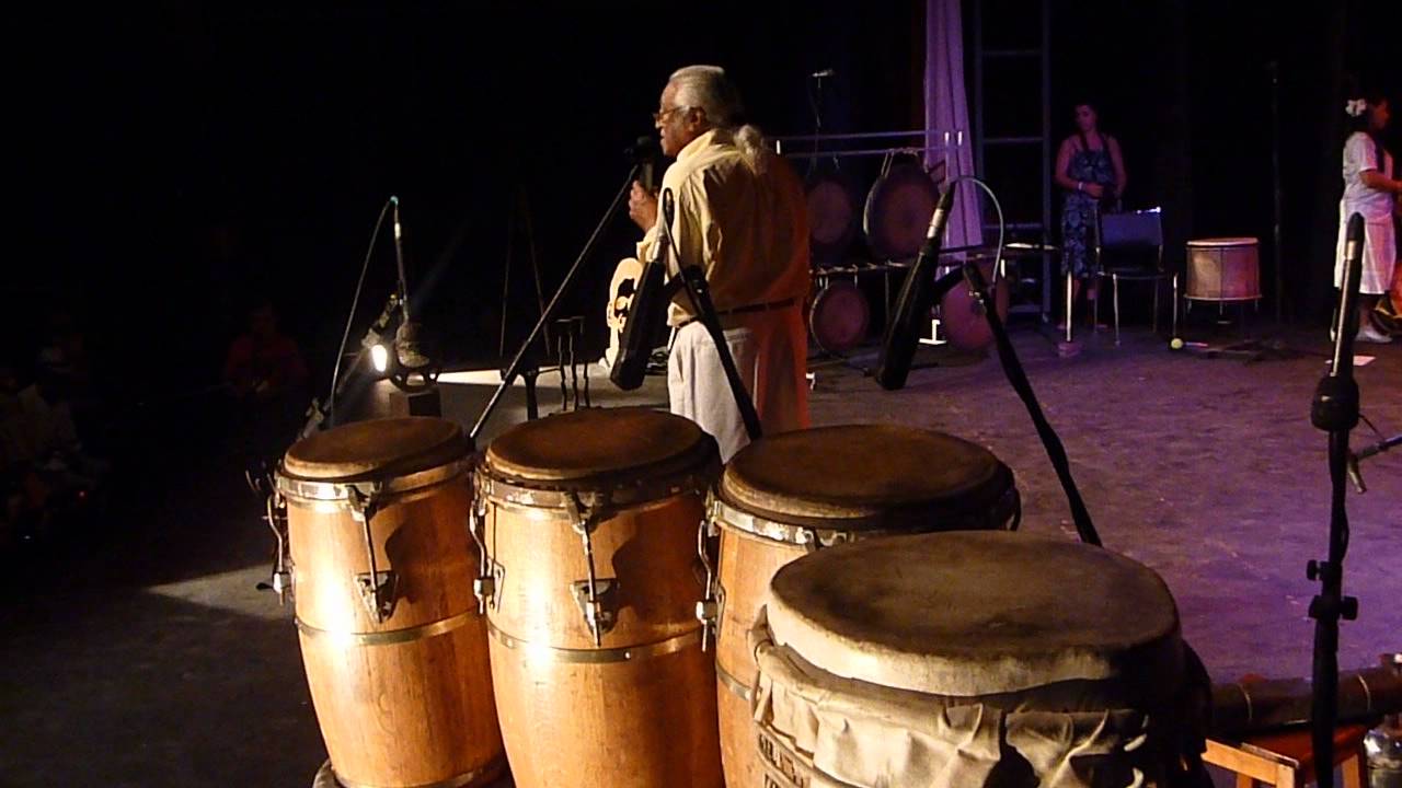 1/3 Djalma Corrêa & Banda Mineira de Percussão - Festival de Arte Negra de Belo Horizonte 2012