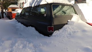 1978 Suburban SNOW COVERED COLD START 2023