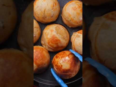 Litti Chokha #Shorts | Batti/Baati Chokha | बिहारी सत्तू का लिट्टी चोखा बनायें अप्पम पैन में | India Food Network
