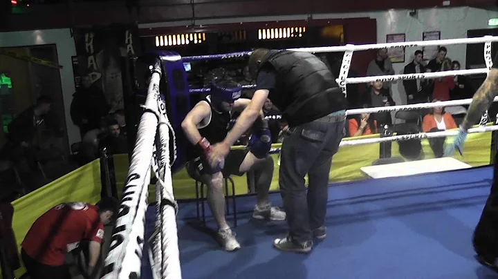 barry lawless v mick reynalds boxin
