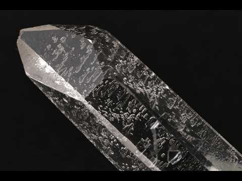 ゼッカ産水晶 結晶 17.7g / Quartz, Zeca de Souza (Corinto) - YouTube