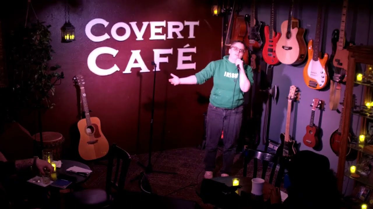 Comedian Rochelle Cote's stretch - performing an entire set of roast-style comedy!!