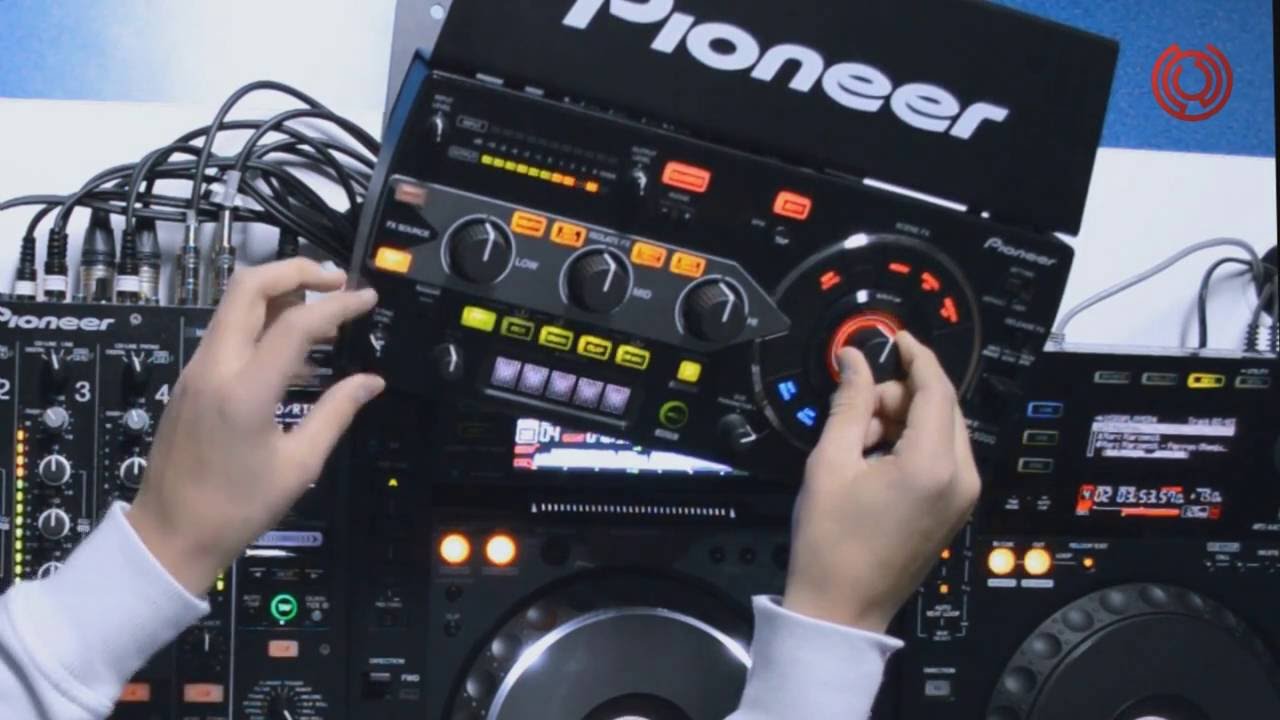 Atuação Bruno Guiomar aKa DJ Digui com apenas 13 anos a finalisar o Curso Pioneer DJ centro westgate