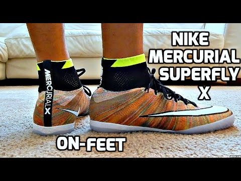 Mercurial Superfly v. Magista Obra Nike Radiant Reveal