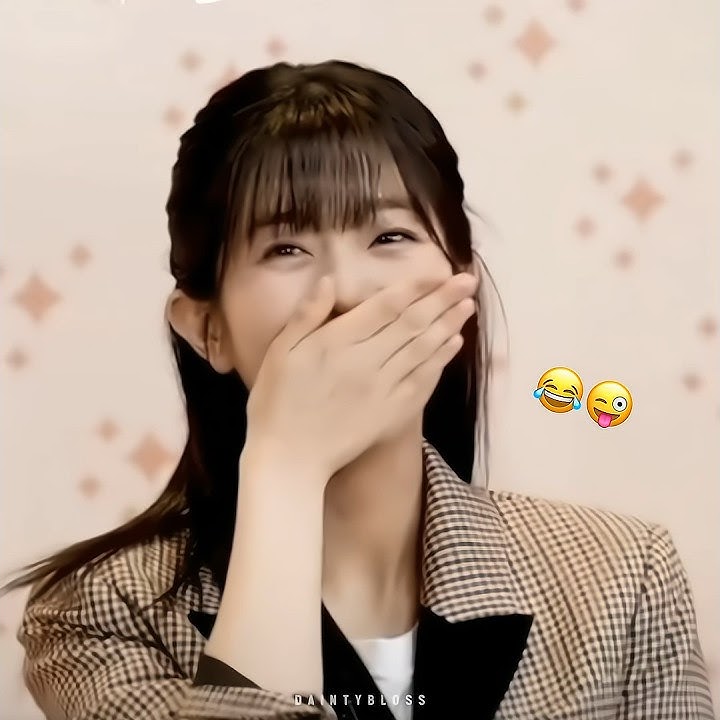 ugu ugu ryeoun wants to be chosen by eunsoo too 😭 #shineunsoo #ryeoun #twinklingwatermelon #신은수 #려운