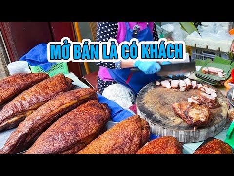 THỊT QUAY ĐỈNH NHẤT HÀ NỘI 🔥 Gặp Lại Người Quen | Chủ Quán BẮT MANG QUÀ VỀ BẰNG ĐƯỢC