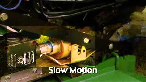 John Deere AutoConnect Drive over mower decks