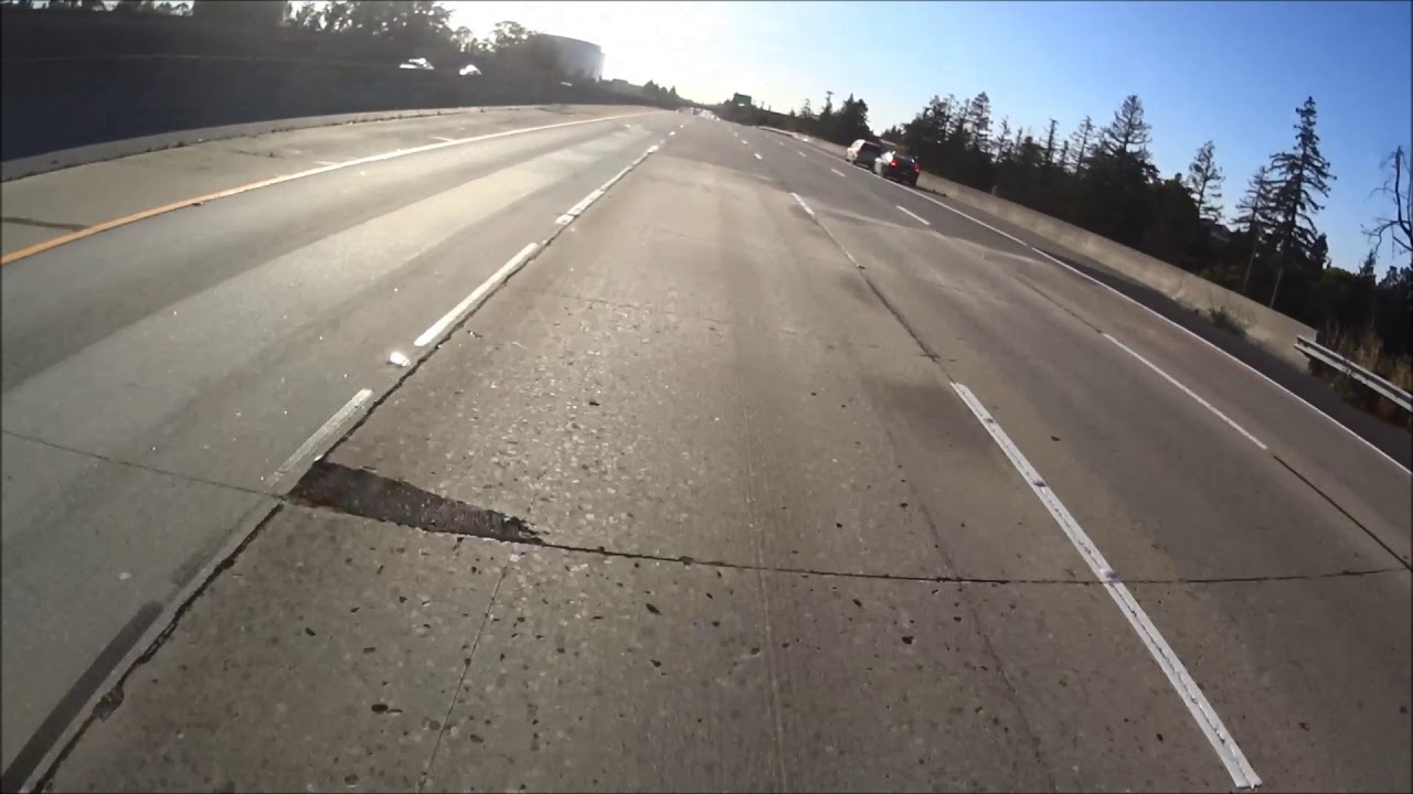 Don't Try to Overtake a Police Officer Who's Swerving on the Freeway