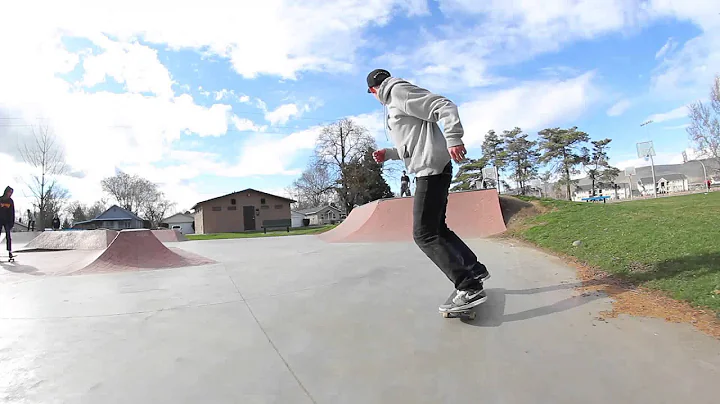 Thomas Waldron @ the Yakima Plaza