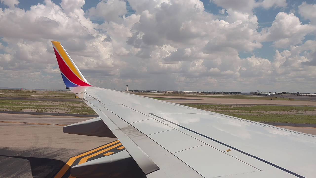 Southwest Airlines landing at El Paso International Airport YouTube