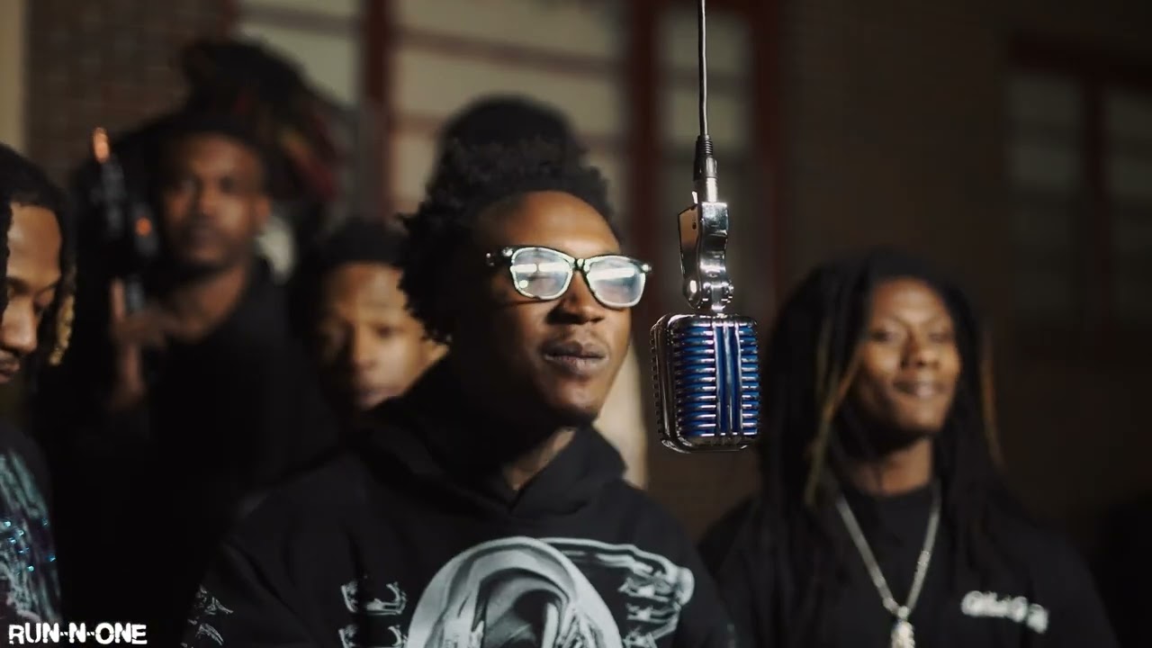 Dada1k - Leaving My AR (Run N One Live Performance)