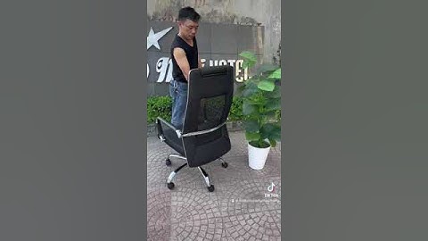 Cận cảnh Hình ảnh thực tế ghế xoay 190 lưng lưới viền da , đệm da  GX208-M