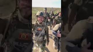 Русские солдаты идут в атаку пиздец с украинцем