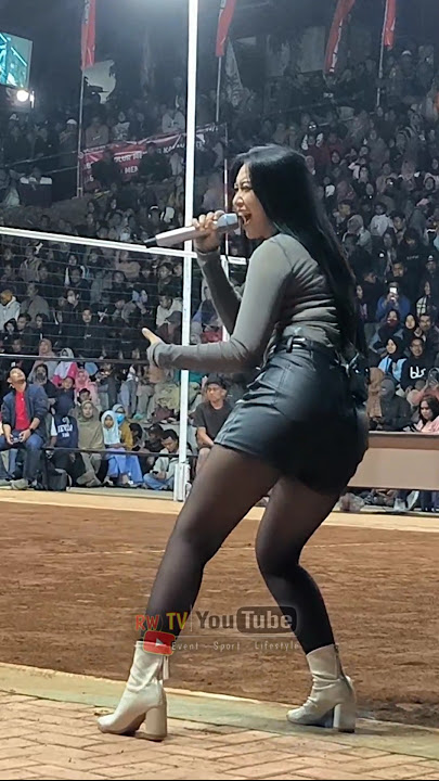 YEYEN VIVIA SELENDANG BIRU #dangdutkoplo #dangdut #shorts #newmonata #yeyenvivia