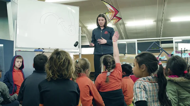 Agent of Change - Elizabeth Maroney, Monash Educat...