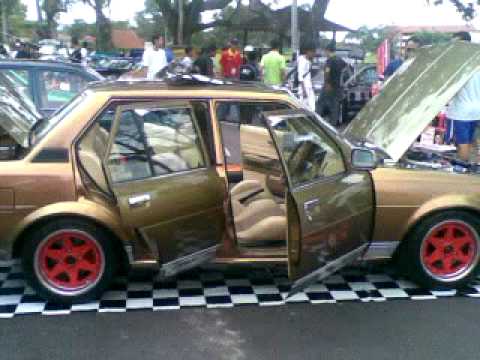 PERTANDINGAN KERETA BERHIAS  FunnyDog.TV