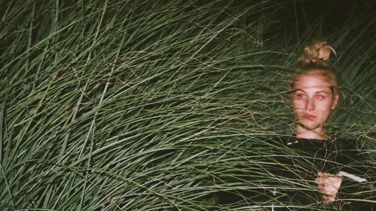 regularfantasy - i wanna be your plush throw (ft. D. Tiffany)