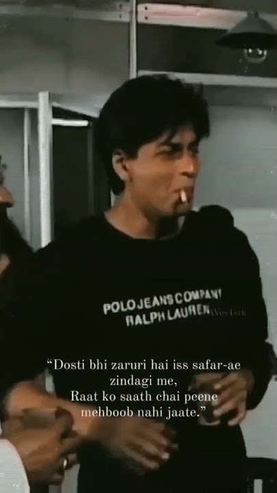 Shahrukh khan whatsapp status looking Love❣ SRK BIG FAN BOLLYWOOD KING..... 🌍💖🥀✨