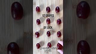 12 Grapes of New Years Luck